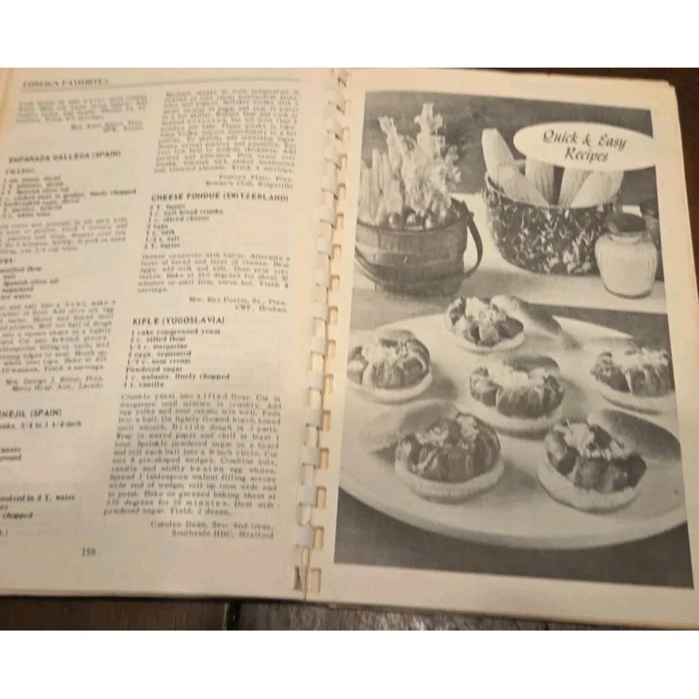 Favorite Recipes Of Texas Family Edition Recipes from Women All Over Texas cr60s